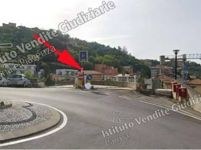 Box in vendita a Barcola, Lerici