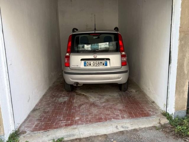 Box in vendita a Venere Azzurra, Lerici