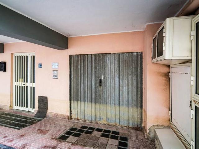 Box in vendita a Letojanni, Sicilia