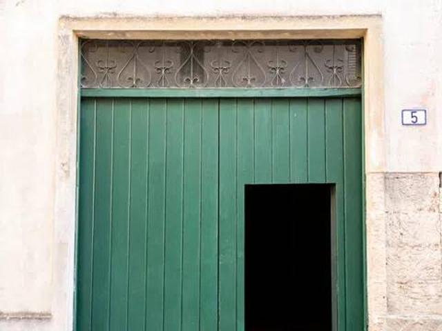 Box in vendita a Puglia, Lecce
