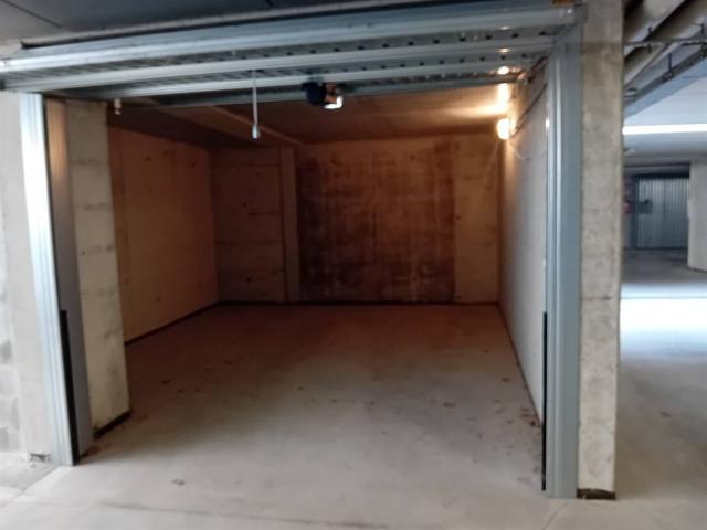 Box in vendita a Rutunda, Lissone