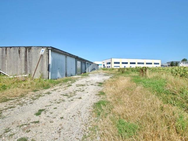 Box in vendita a Piemonte, Vercelli