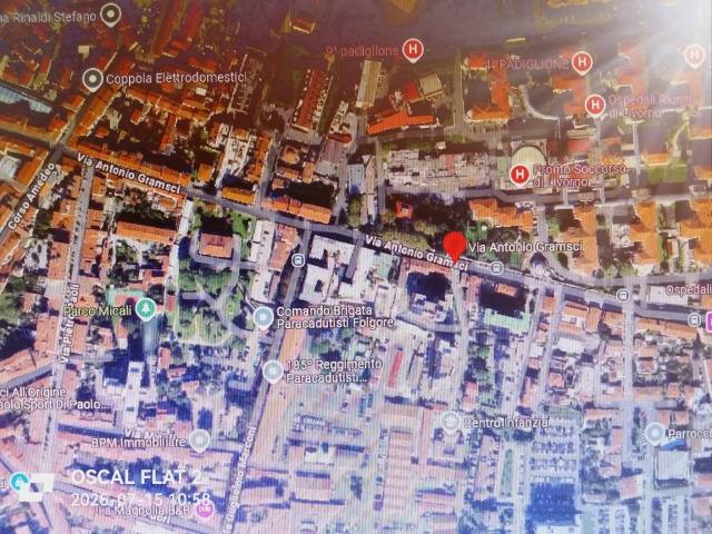 Box in vendita a Livorno