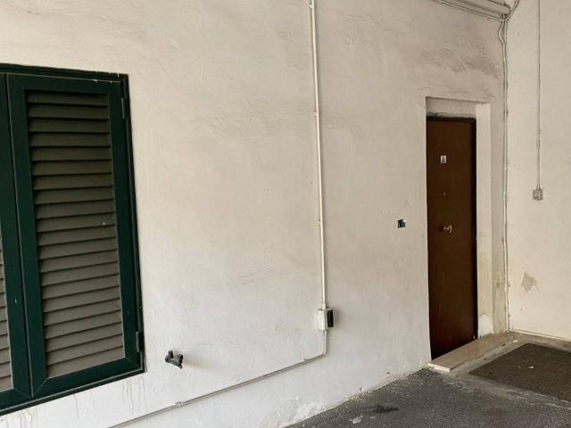 Box in vendita a Livorno, Toscana