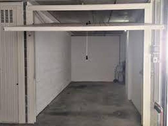 Box in vendita a Livorno