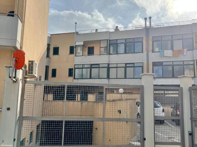 Box in vendita a Puglia, Lecce