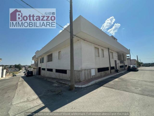 Box in vendita a Puglia, Taranto