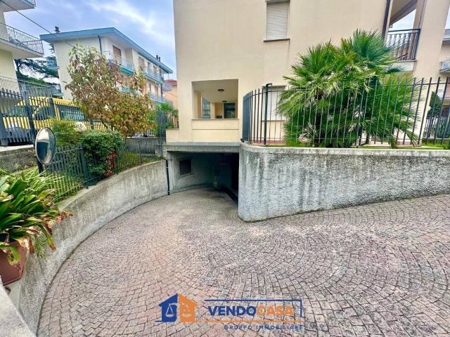 Box in vendita a Loano, Liguria