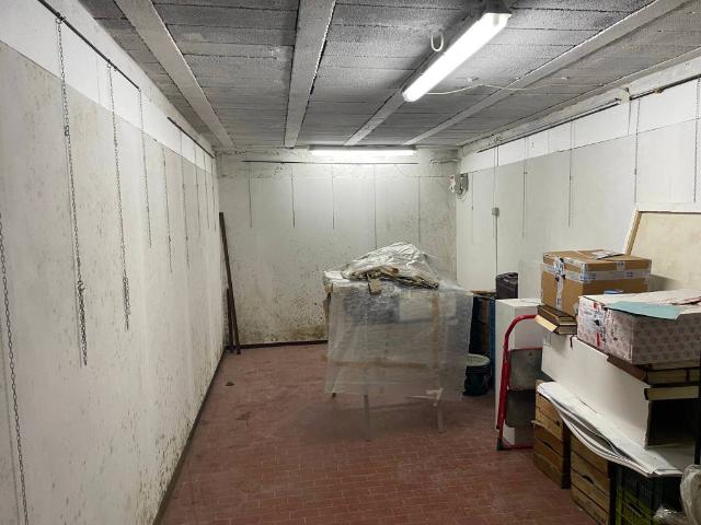 Box in vendita a Fanfani, Lodi