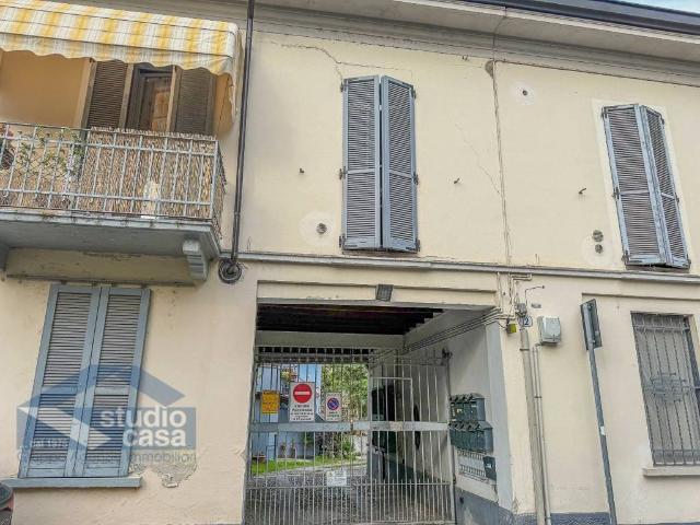 Box in vendita a Revellino, Lodi