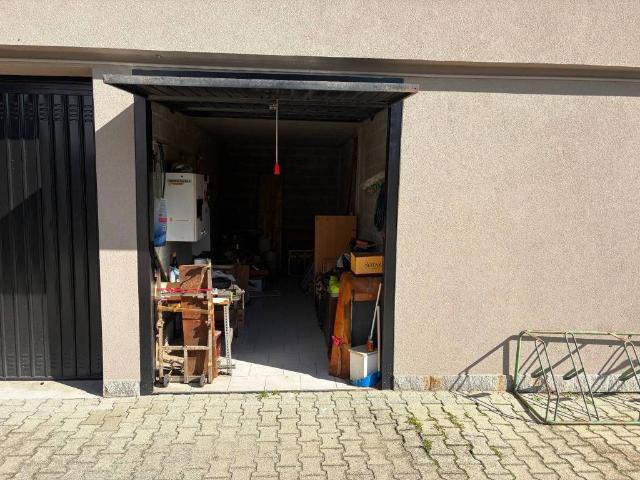 Box in vendita a Lodi, Lombardia