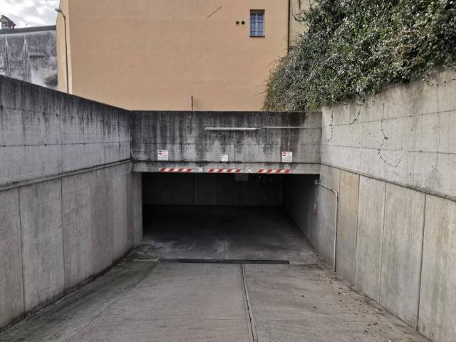 Box in vendita a Revellino, Lodi