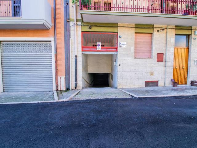 Box in vendita a Puglia, Foggia