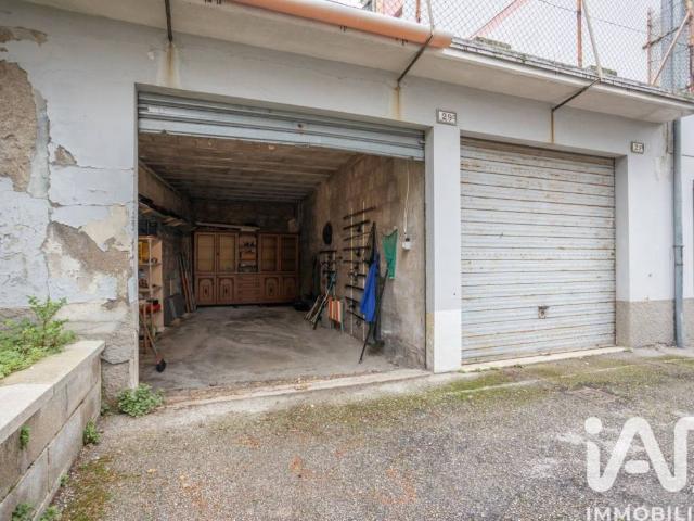 Box in vendita a Rione Marche, Marche