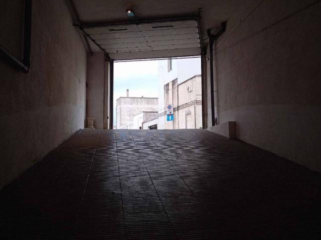 Box in vendita a Puglia, Lecce