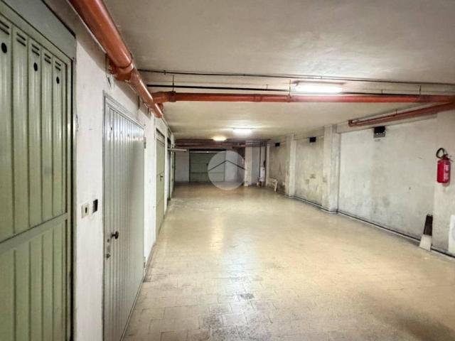 Box in vendita a Quartiere ANAS, Puglia