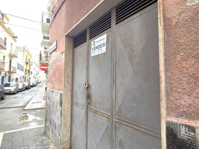 Box in vendita a Manfredonia, Foggia
