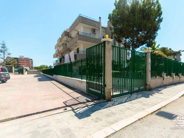 Box in vendita a Puglia, Foggia