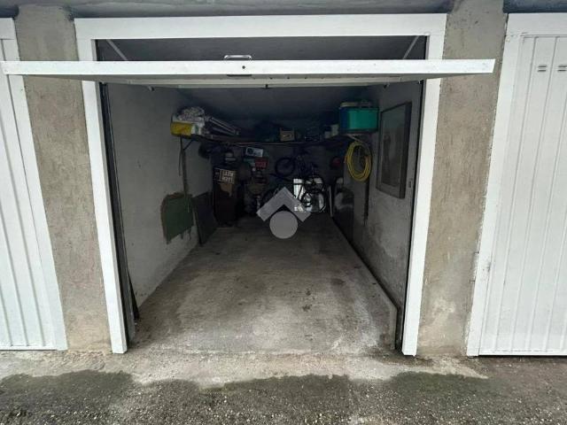 Box in vendita a Piemonte, Cuneo
