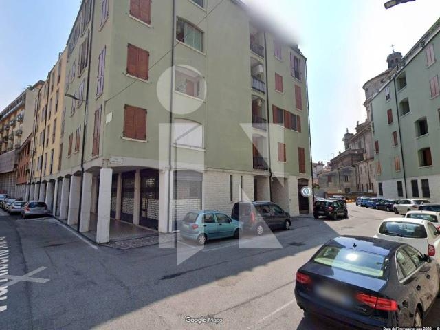 Box in vendita a Fiera-Catena, San Giorgio Di Mantova
