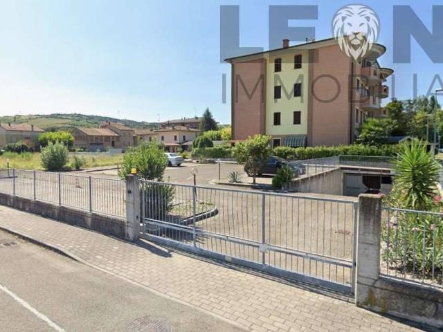 Box in vendita a Unione di comuni Terre di Castelli, Marano Sul Panaro