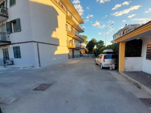 Box in vendita a Mariglianella, Campania