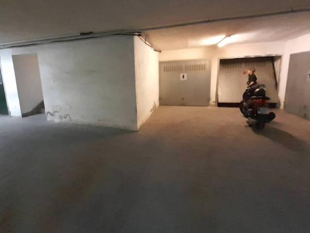 Box in vendita a Mariglianella, Campania
