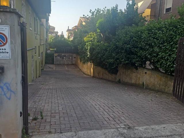 Box in vendita a Roma Capitale, Lazio