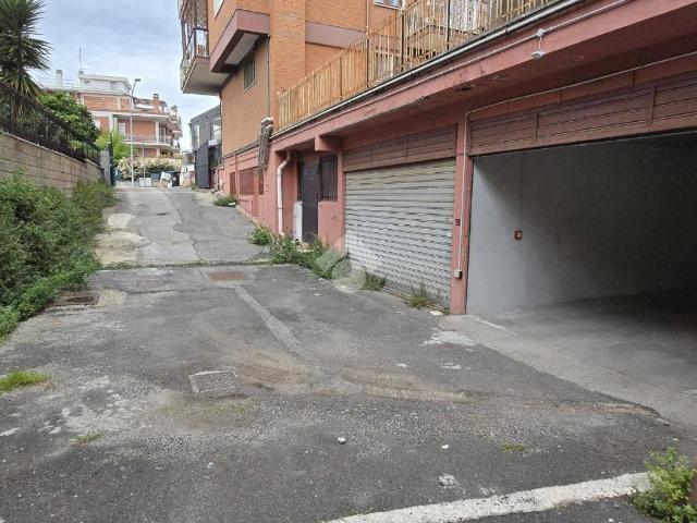 Box in vendita a Roma Capitale, Lazio
