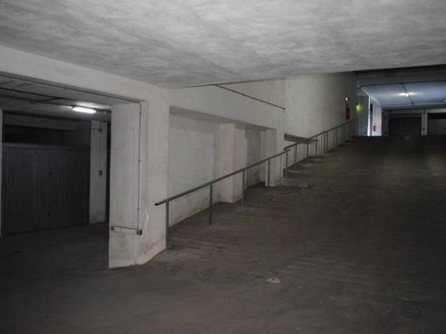 Box in vendita a Puglia, Taranto