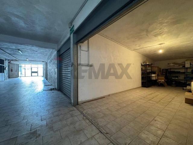 Box in vendita a Puglia, Taranto