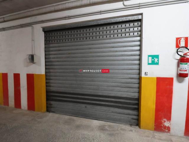 Box in vendita a Puglia, Taranto