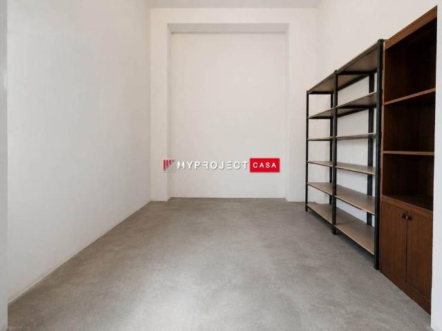 Box in vendita a Puglia, Taranto