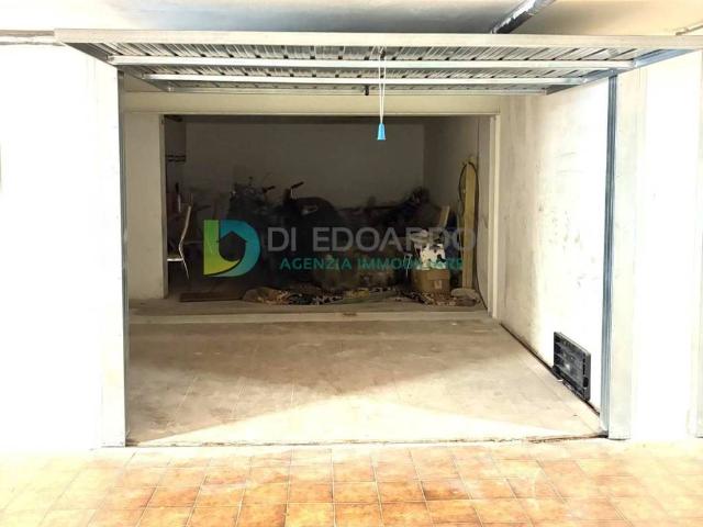Box in vendita a Martinsicuro, Teramo