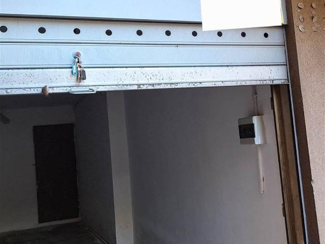 Box in vendita a Mascalucia, Sicilia