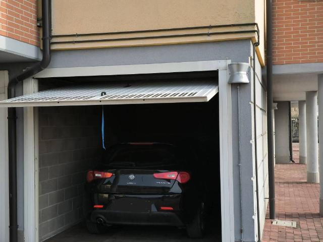 Box in vendita a Massalengo, Lombardia