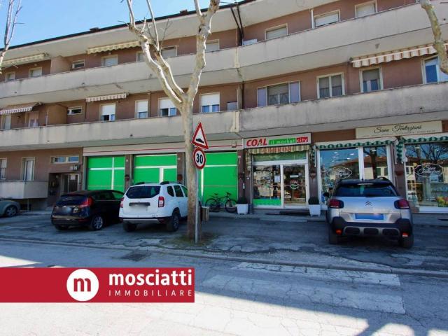 Box in vendita a Marche, Macerata