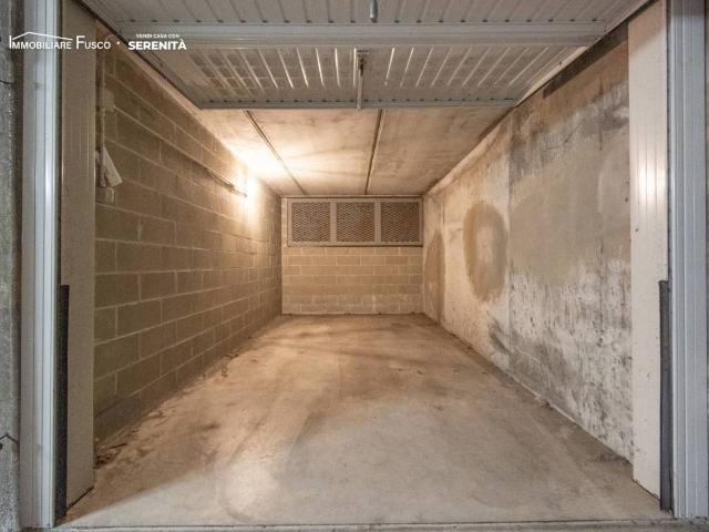 Box in vendita a Melegnano, Lombardia