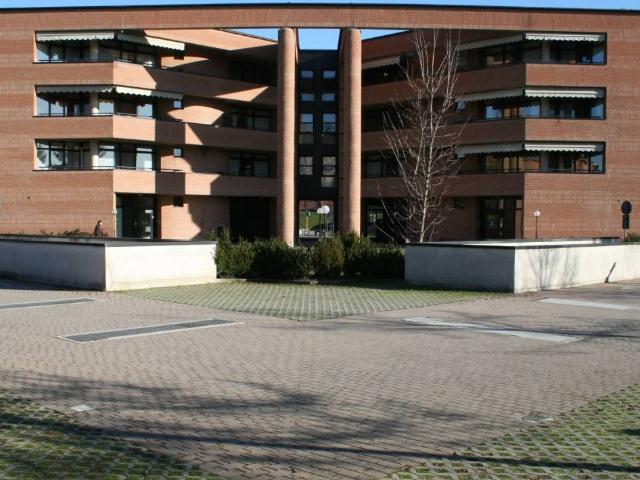 Box in vendita a Novate Brianza, Merate