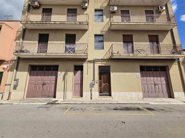 Box in vendita a Puglia, Brindisi