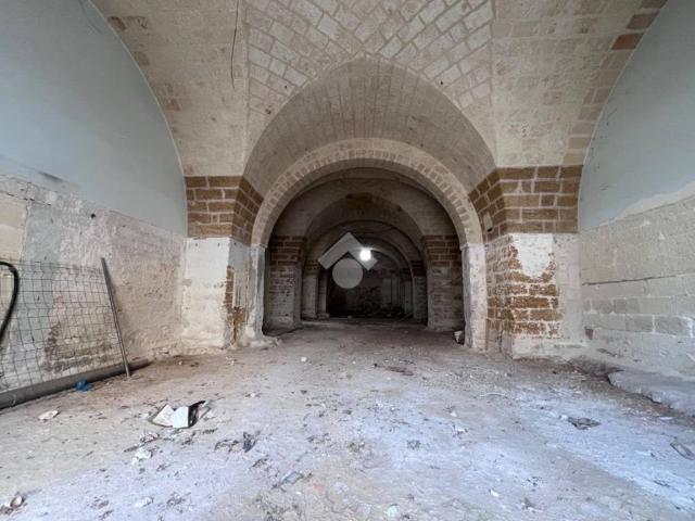 Box in vendita a Puglia, Brindisi