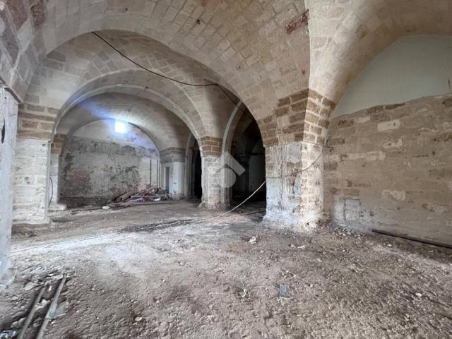 Box in vendita a Puglia, Brindisi