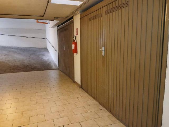 Box in vendita a Puglia, Brindisi
