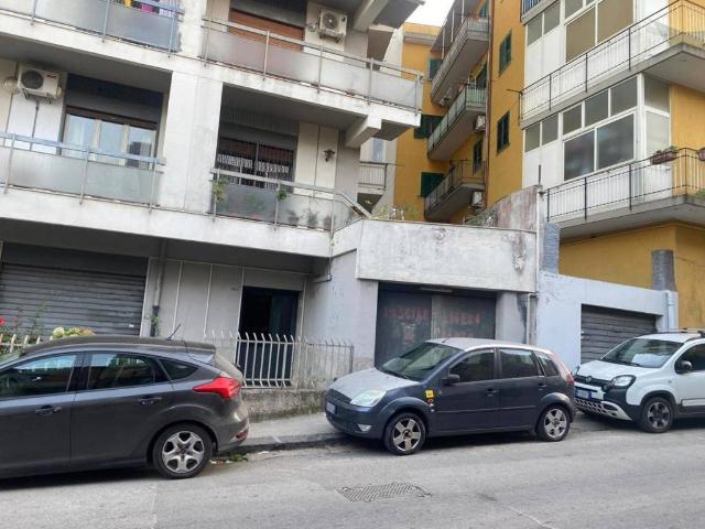 Box in vendita a V Circoscrizione, Messina