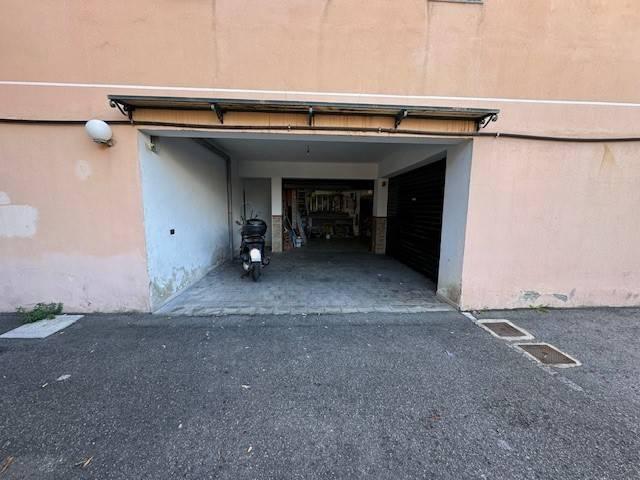 Box in vendita a III Circoscrizione, Messina