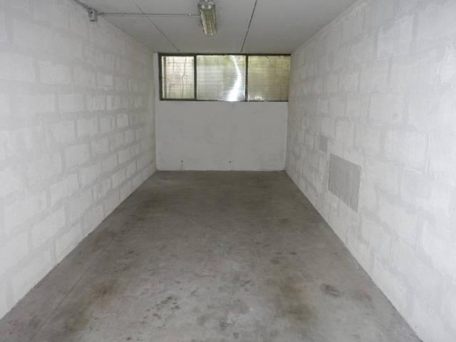 Box in vendita a Mezzolombardo, Provincia di Trento