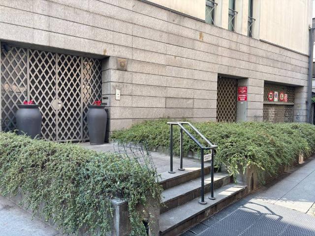 Box in vendita a Municipio 1, Milano