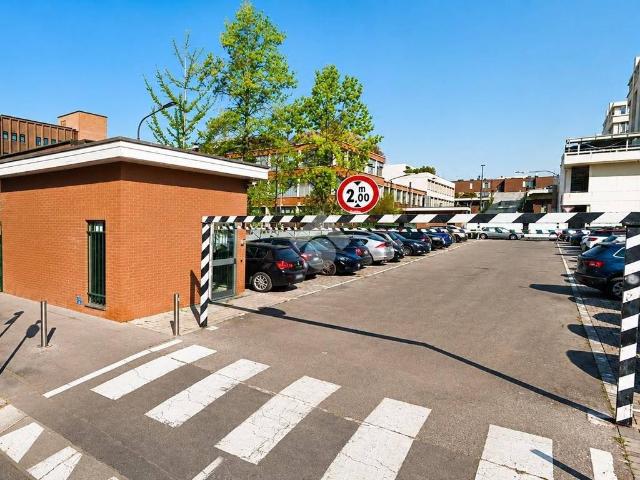 Box in vendita a Municipio 2, Milano
