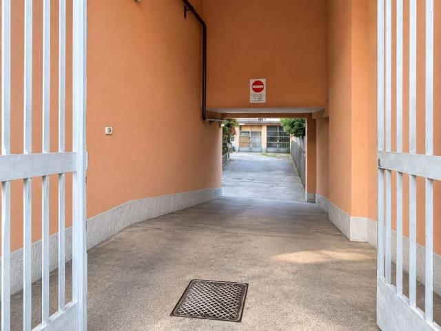 Box in vendita a Municipio 7, Milano