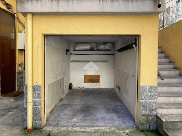 Box in vendita a Municipio 9, Milano
